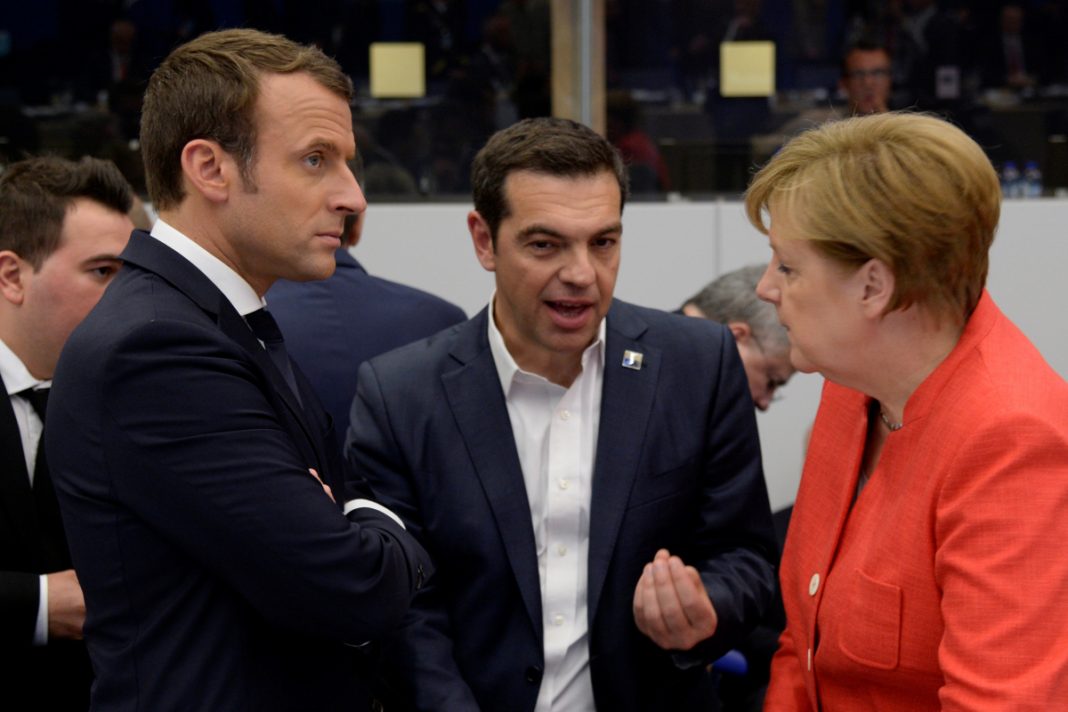 Die Welt: Ο Τσίπρας αντιστέκεται στο κενό ηγεσίας της Δύσης με θάρρος και αποφασιστικότητα