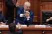 Αλβανία: Μελάνι στον Ράμα έριξε βουλευτής της δεξιάς, μέσα στο κοινοβούλιο