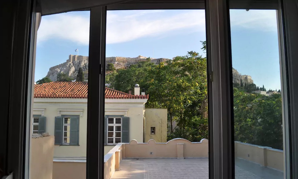 Αστρονομικά τα κέρδη από τις βραχυχρόνιες μισθώσεις τύπου Airbnb