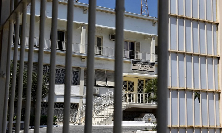 Δύο δικηγόροι συνελήφθησαν ως εμπλεκόμενοι στην υπόθεση της “Μαφίας των Φυλακών”