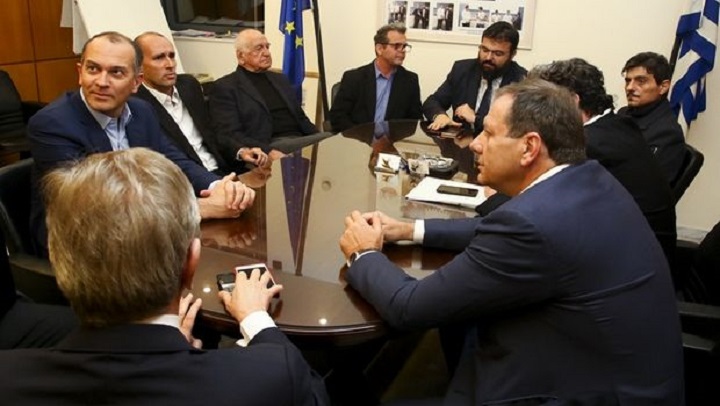 Επεισοδιακή σύσκεψη στο γραφείο Βασιλειάδη για το μπάσκετ – Αποχώρησε έξω φρενών ο Γιαννακόπουλος (vid)
