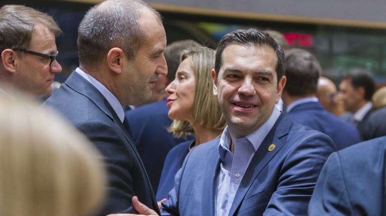 Κόκκινα δάνεια και 120 δόσεις…. – Το μήνυμα Τσίπρα στους εταίρους στο περιθώριο της Συνόδου Κορυφής