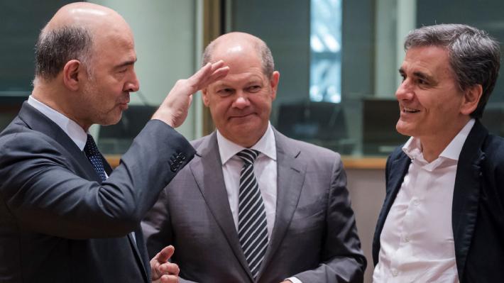 Handelsblatt: Ενστάσεις Σολτς στην αποπληρωμή των δανείων του ΔΝΤ από την Ελλάδα