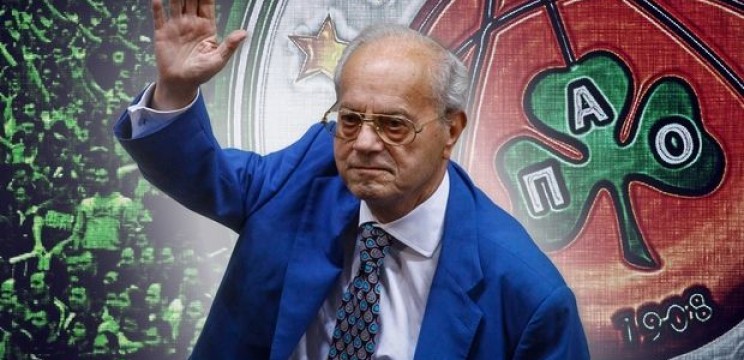Τελευταίο αντίο στο Θανάση Γιαννακόπουλο – Σε λαϊκό προσκύνημα η σορός του