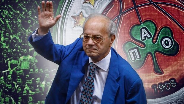 Η συγκλονιστική ομιλία του Θανάση Γιαννακόπουλου – “Να με θάψετε με τη σημαία του Παναθηναϊκού”