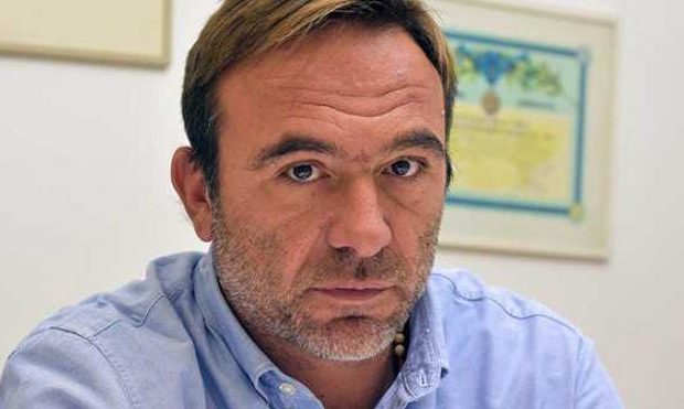 Νέα πυρά Κόκκαλη κατά Μώραλη – “Δεν θα μου πει κανείς να υπογράψω δήλωση με ποιον θα είμαι”