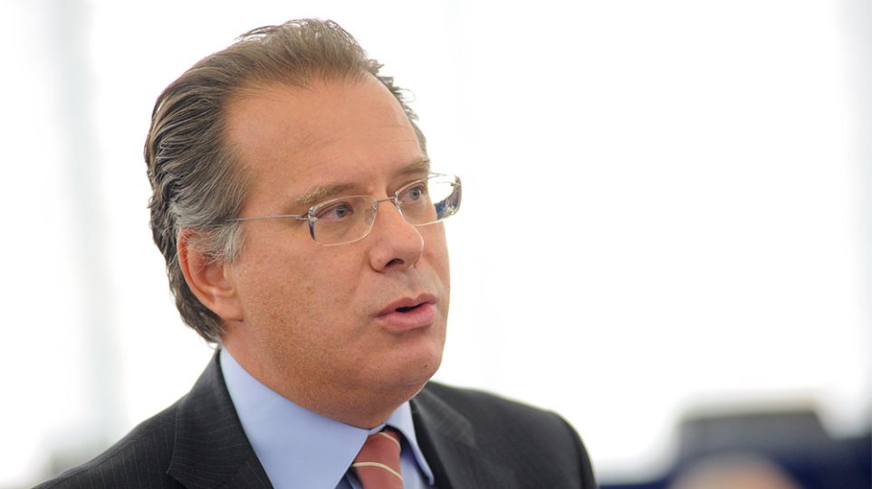 Συναντήσεις Κουμουτσάκου με υψηλόβαθμα στελέχη του Στέιτ Ντιπάρτμεντ