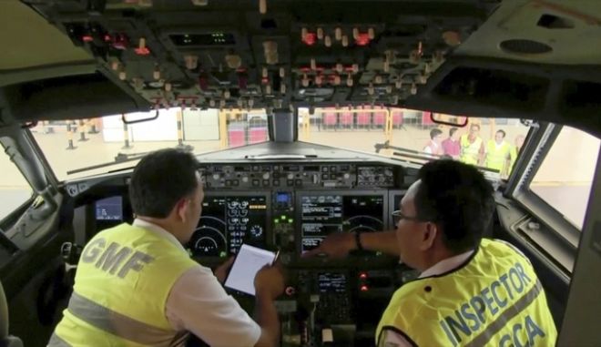 Πιλότος εκτός υπηρεσίας είχε σώσει το Boeing της Lion Air μία μέρα πριν τη συντριβή