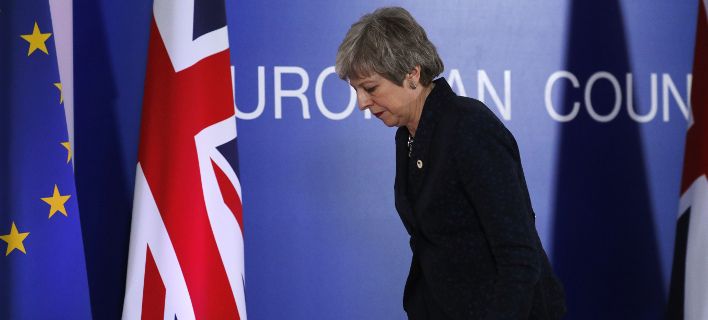 Times: Ανταρσία υπουργών κατά της Μέϊ για το Brexit
