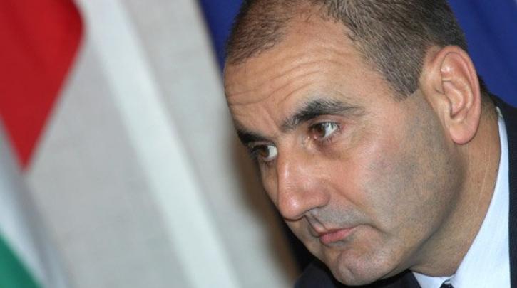Βουλγαρία: Παραιτήθηκε το “δεξί χέρι” του Μπορίσοφ – Για το σκάνδαλο με τα ακίνητα