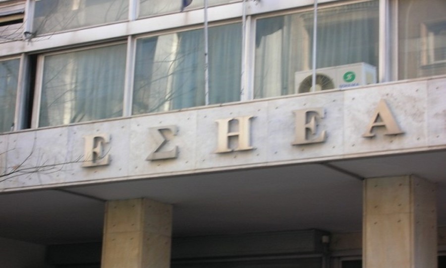 Μειώσεις αποδοχών για ένα τρίμηνο στον Φιλελεύθερο