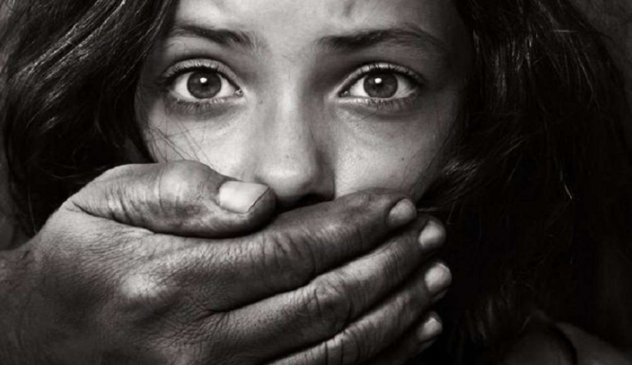 “Η ενδοοικογενειακή βία είναι μία ιστορία παλιά, όσο η ανθρωπότητα”