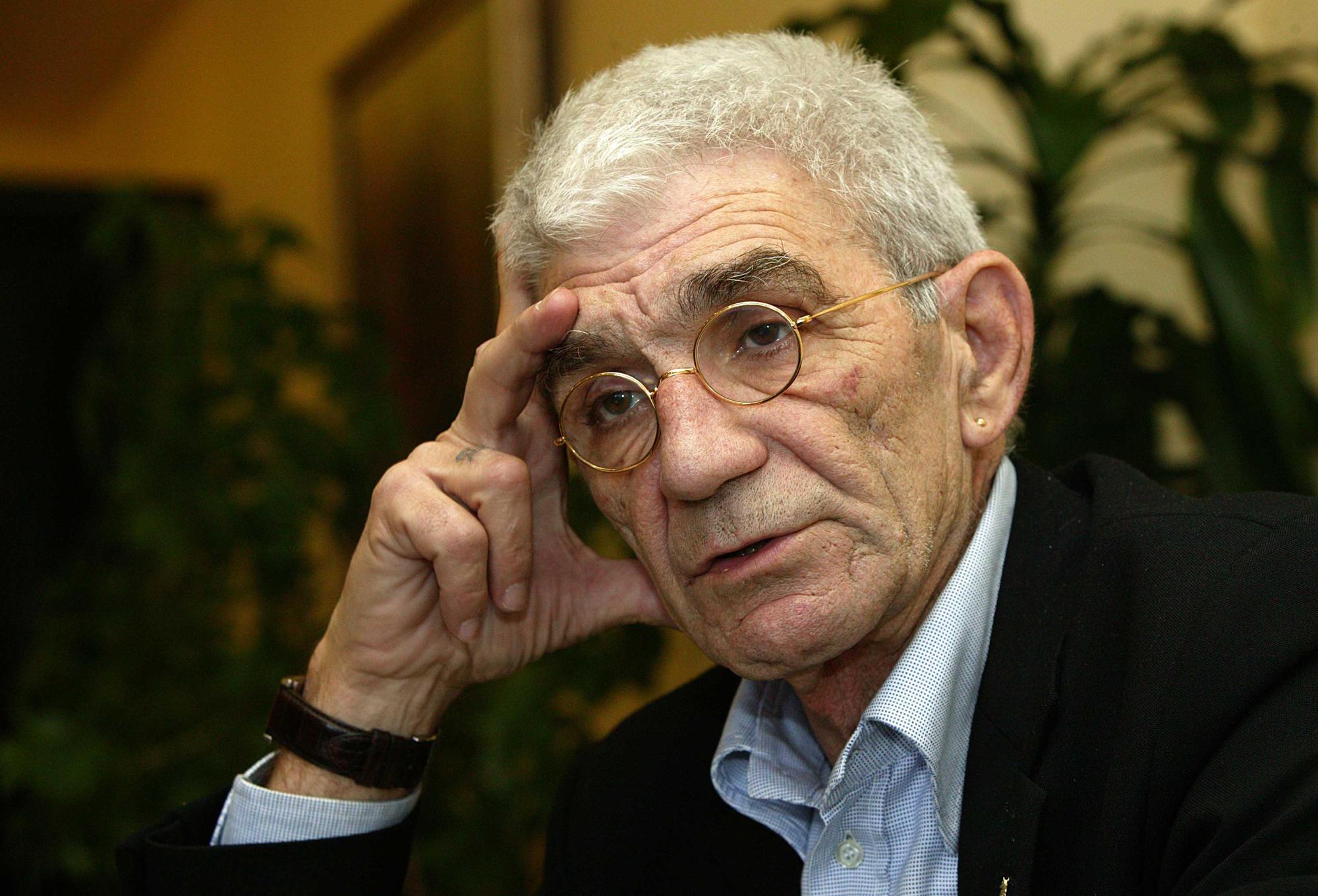 Μπουτάρης: “Τσουχτερά” πρόστιμα μετά το Πάσχα για παραβίαση του αντικαπνιστικού νόμου