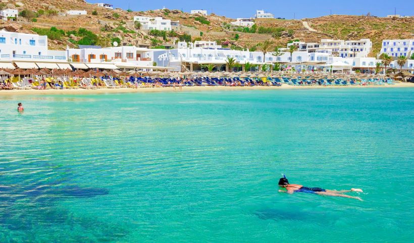 Μύκονος: Εισαγγελέα για το… καλοκαίρι ζητεί ο δήμαρχος