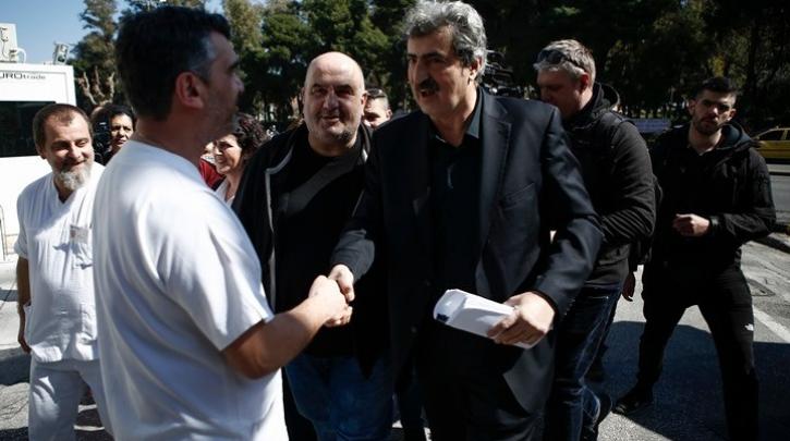 “Ερρίκος Ντυνάν”: Ο Πολάκης ενημέρωσε τους εργαζομένους για τον διαγωνισμό (vid)