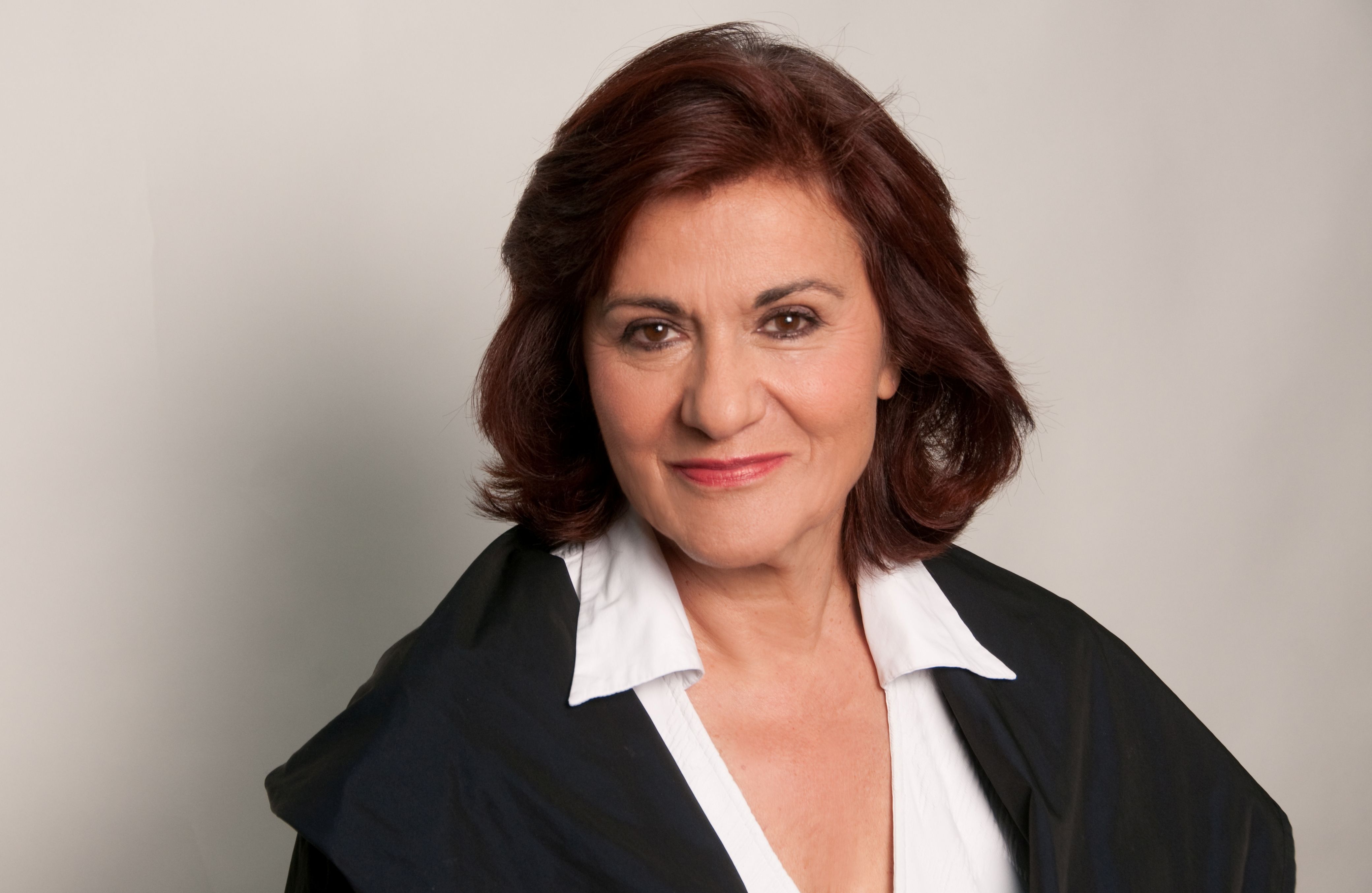 Φωτίου: Δημιουργούμε ένα προνοιακό μοντέλο για όλους, με οριζόντιες δράσεις