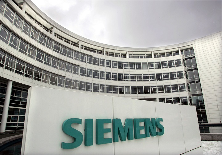 Σκάνδαλο Siemens: Συνεχίζεται η αγόρευση της εισαγγελέως για την ενοχή 16 κατηγορουμένων