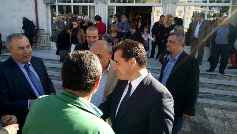 Προεκλογικά παιχνίδια του Άδωνι Γεωργιάδη με τους ξεσπιτωμένους της Φλώρινας