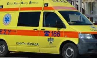 Ένας νεκρός και δύο τραυματίες σε τροχαίο στην Αμαλίας