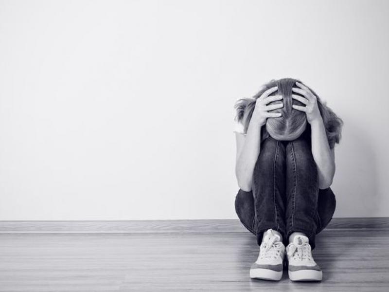 Έφηβη βούτηξε στο κενό μετά από ψηφοφορία στο Instagram – Το 69% ψήφισε&hellip;