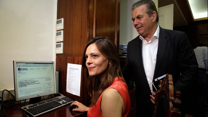 120 δόσεις: Αναλυτικός οδηγός για οφειλές προς ταμεία – Αχτσιόγλου: Δίνουμε μεγάλη&hellip;