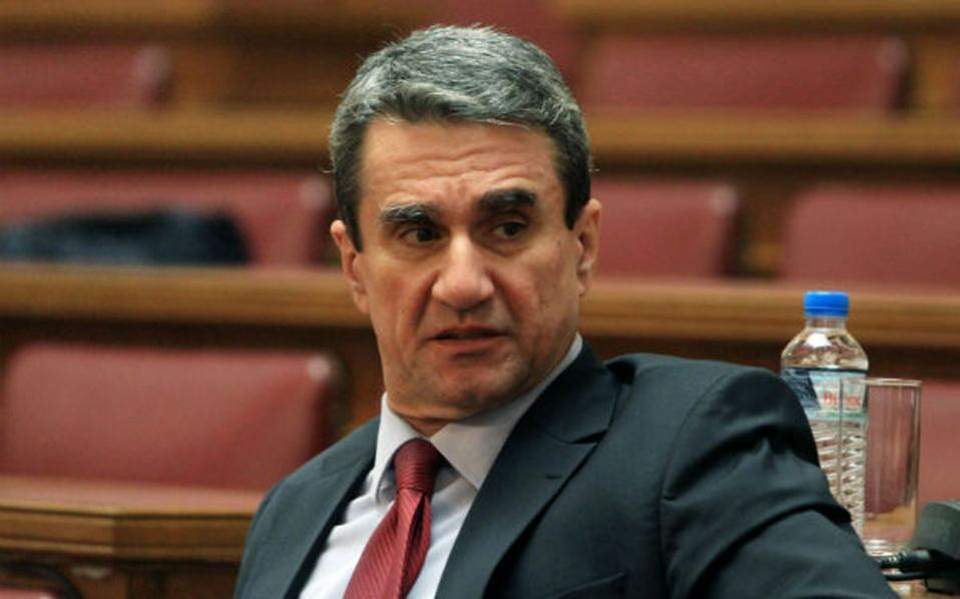 Ο Λοβέρδος “έχρισε” τον Βενιζέλο υποψήφιο για την Προεδρία: “Είναι πολιτικός με&hellip;