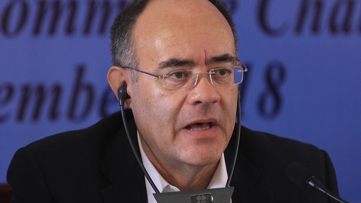 Πρωτόγνωρο επεισόδιο με βουλευτή του ΣΥΡΙΖΑ στη Χίο – Ιερέας του πέταξε κέρματα&hellip;