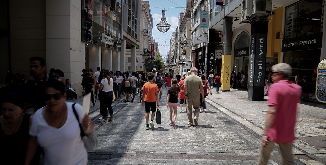 Πώς θα λειτουργήσουν τα εμπορικά καταστήματα σήμερα του Αγίου Πνεύματος