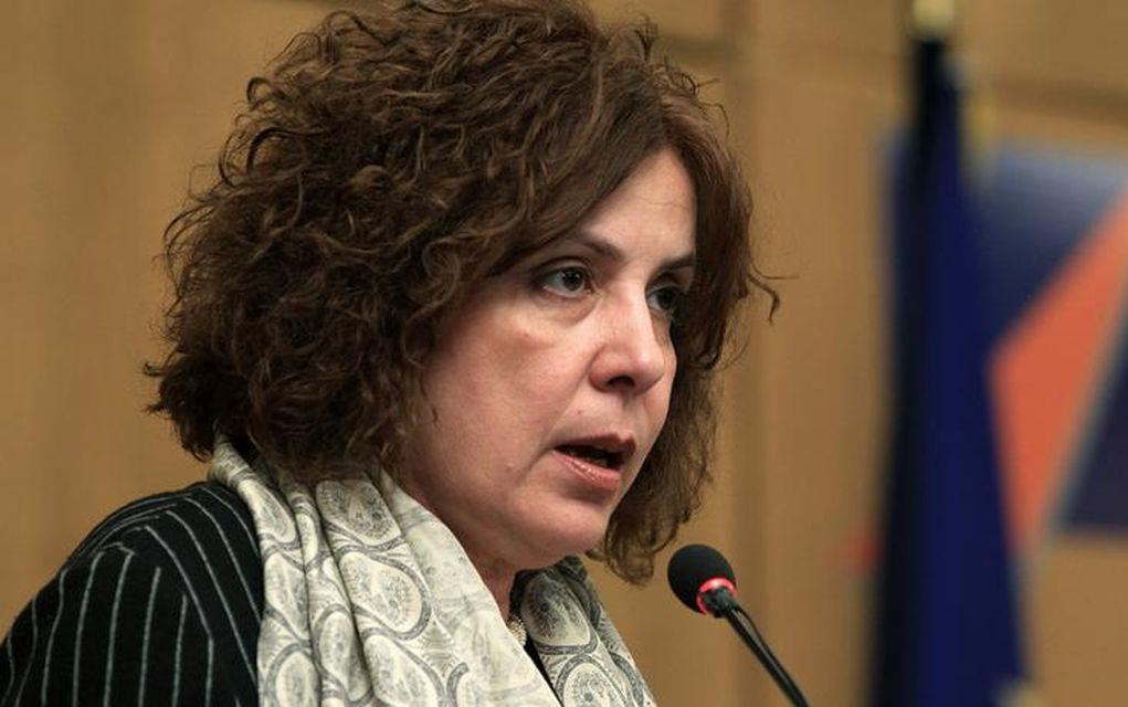 Ιφιγένεια Καμτσίδου: Υπαρκτός ο κίνδυνος να «περάσουν» οι επιδιώξεις Βενιζέλου για το Σύνταγμα