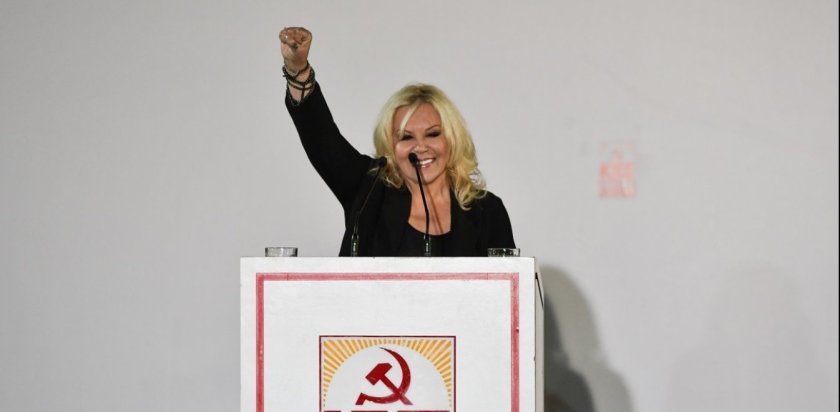 Η Σεμίνα Διγενή παραιτείται από ευρωβουλευτής – Κατεβαίνει με το ΚΚΕ στην Α΄ Πειραιά