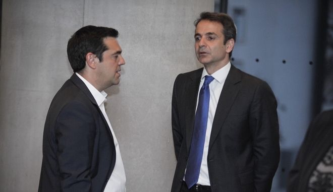 Μάχη ΣΥΡΙΖΑ- Ν.Δ στη διακομματική: Τρία θεματικά ντιμπέϊτ προτείνει ο Τσίπρας στον Μητσοτάκη