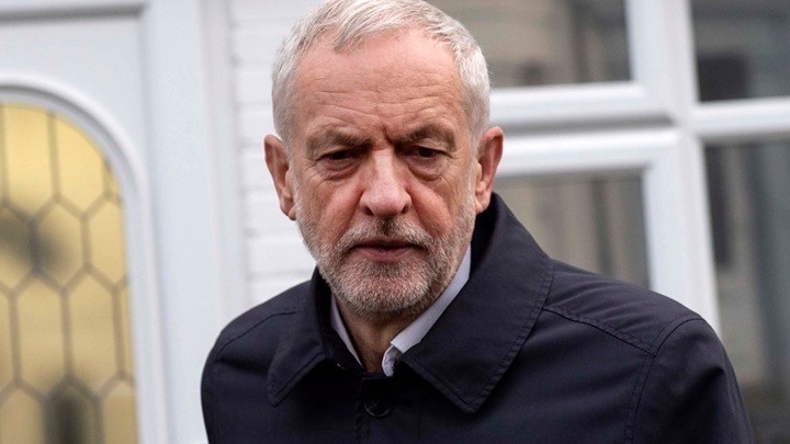 Ο Κόρμπιν στη διαδήλωση κατά Τραμπ στο Λονδίνο