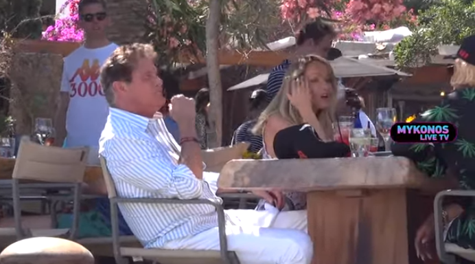 Ο “Ιππότης της ασφάλτου” στη Μύκονο με την “κούκλα” σύζυγό του (vid)