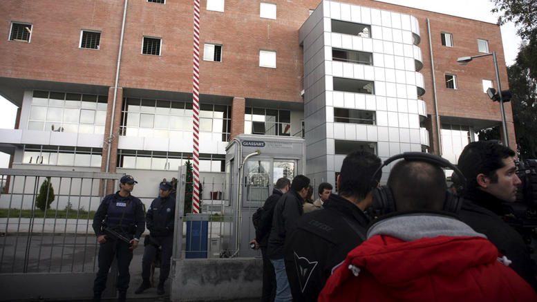 Μεγάλη αστυνομική επιχείρηση για τους δραπέτες από Μεταγωγών – Πώς απέδρασαν οι&hellip;