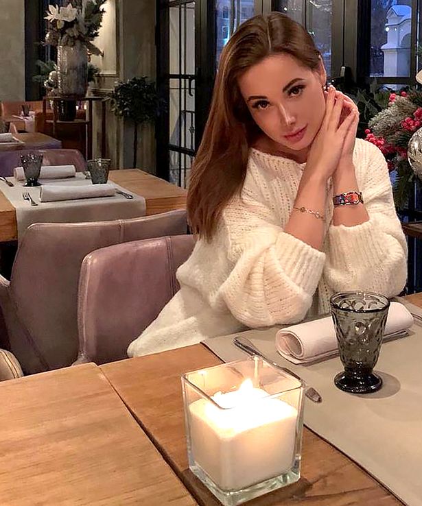 Διάσημη blogger βρέθηκε σφαγμένη σε βαλίτσα – Τελευταία ανάρτηση από την Κέρκυρα