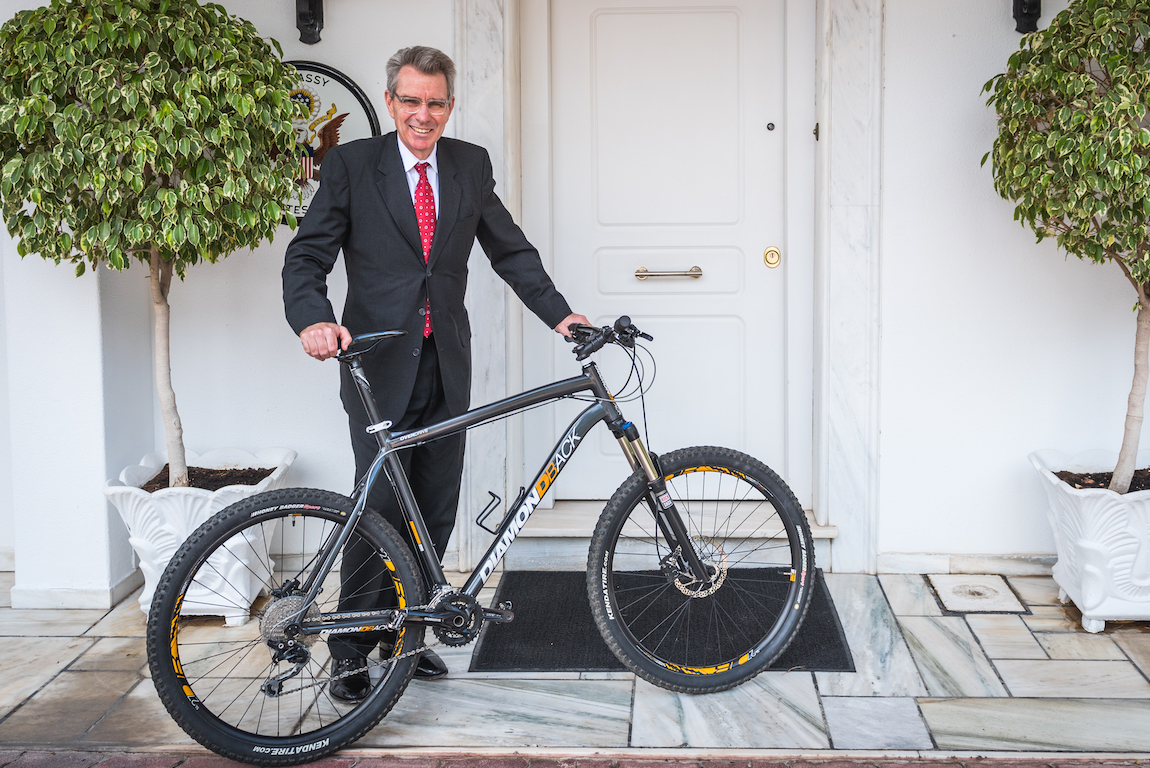 Σοβαρό ατύχημα για τον Τζέφρι Πάιατ με το ποδήλατο