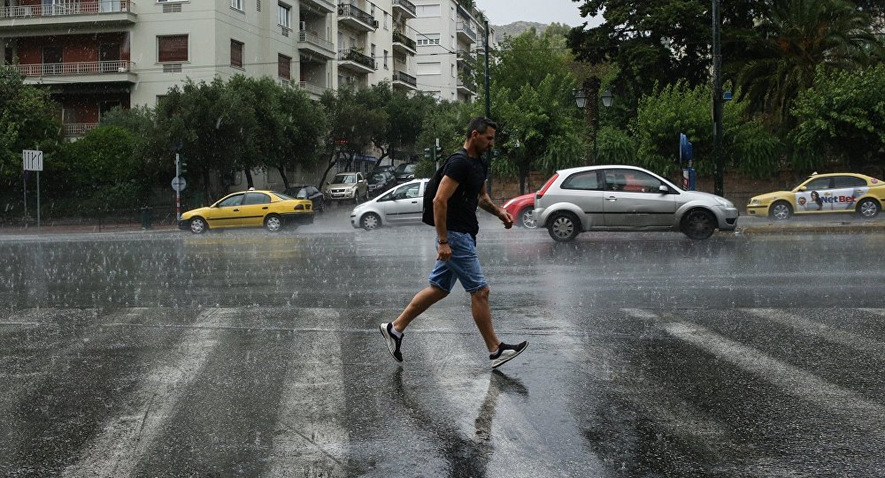 Θα μας τρελάνει ο καιρός – Προειδοποίηση Αρναούτογλου για ξαφνικά μπουρίνια απόψε