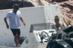 Ο Τομ Χάνκς γιόρτασε τα 63 του χρόνια στην Αντίπαρο με μια βουτιά που έγινε viral video (vid)