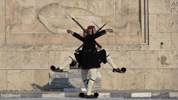 Γερμανικός Τύπος: Μετά την κρίση και τον …ΣΥΡΙΖΑ οι Έλληνες έγιναν πραγματιστές