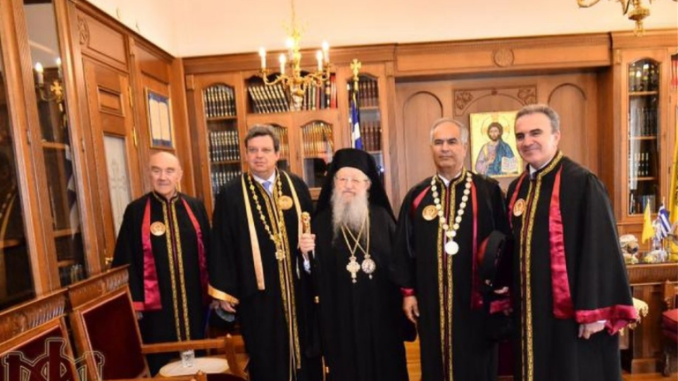 “Θύελλα” στο ΑΠΘ για την “εν κρυπτώ” αναγόρευση του Άνθιμου σε επίτιμο διδάκτορα