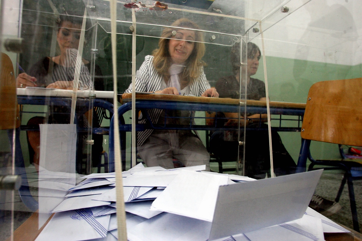 Επικράτηση της ΝΔ σε Αθήνα, Πειραιά και «αστικούς» δήμους και του ΣΥΡΙΖΑ στις&hellip;