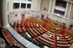 Guardian: Υστερα από 9 χρόνια οι Ελληνες βουλευτές συμμορφώνονται με τον αντικαπνιστικό νόμο