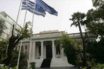 “Κανένα θέμα μείωσης του αφορολόγητου”