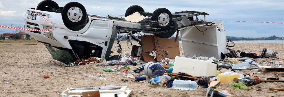 Φονική κακοκαιρία στη Χαλκιδική: Έξι νεκροί, μεταξύ των οποίων δύο παιδιά, δεκάδες&hellip;