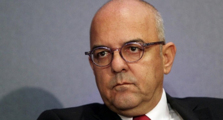 Επιχειρεί να τα μαζέψει ο Μ. Παπαδημητρίου μετά το σάλο για νέο “μνημόνιο”…