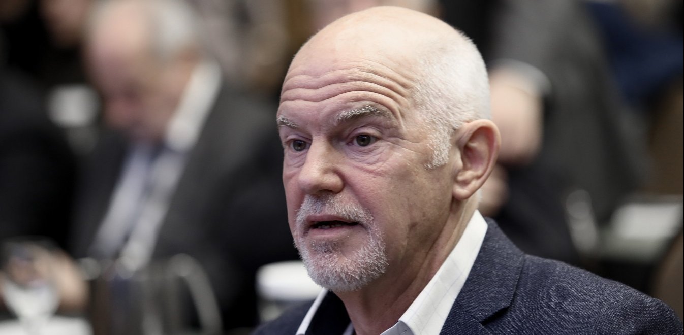 Πρόβλημα με το εκλογικό κέντρο που θα ψήφιζε ο Γ. Παπανδρέου – Δεν άνοιξε, πού θα ψηφίσει τελικά