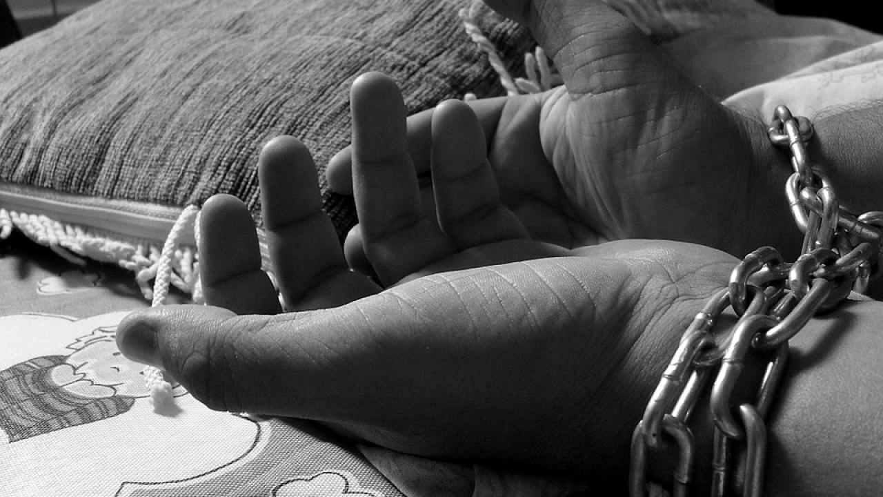 Παγκόσμια Ημέρα κατά της Εμπορίας Ανθρώπων – Μόλις 142 περιστατικά καταγράφηκαν στην Ελλάδα&hellip;