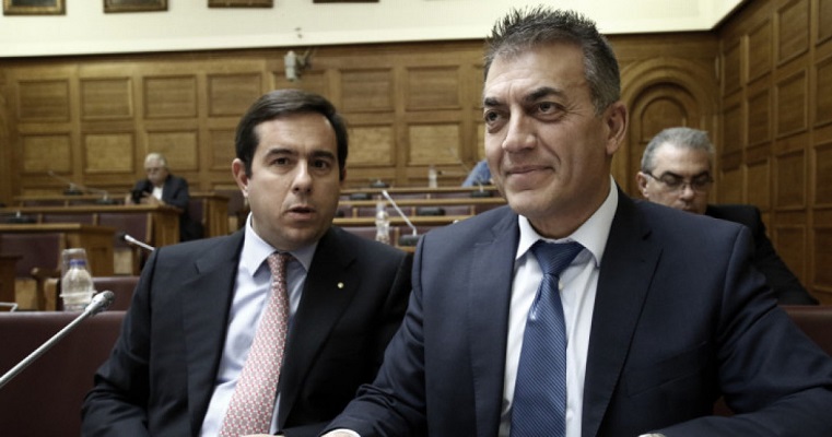 Σάλος με την απόφαση Βρούτση για το ΑΜΚΑ σε μετανάστες