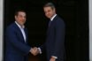Στιγμές…πολιτικού πολιτισμού στο Μέγαρο Μαξίμου- Η αλλαγή της σκυτάλης (εικόνες & vid)