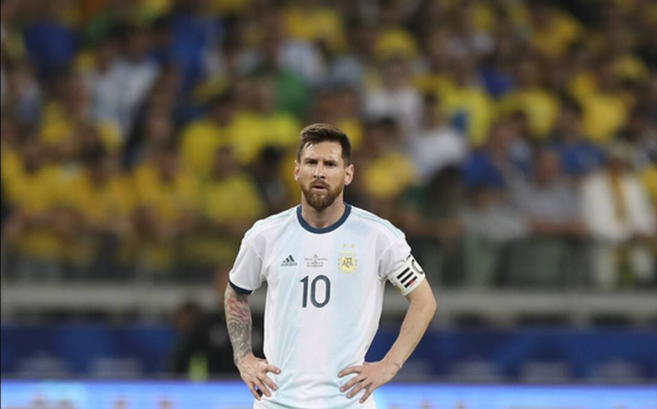 “Γαλλικά” Μέσι μετά τον αποκλεισμό από Βραζιλία: “Bαρέθηκαν να μετρούν μαλ@@ες στη διοργάνωση&hellip;